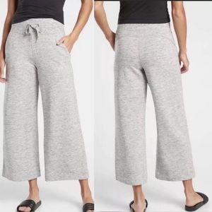 ATHLETA | balance wide leg crop size small